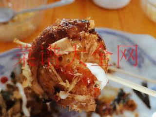 【宝宝辅食】胡萝卜玉米排骨汤