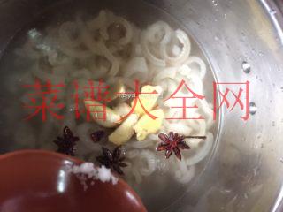 肉沫香辣面老厨秘方